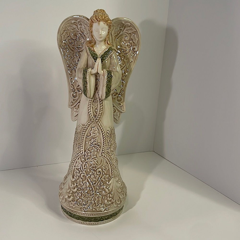 Grassland Road Angel